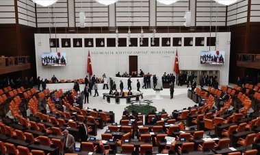 Ekonomik düzenlemeleri içeren torba yasa teklifi komisyonda kabul edildi
