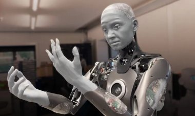 İnsansı robot Ameca yakında yürüyecek