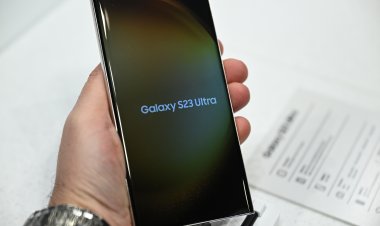 Samsung, yeni amiral gemisi Galaxy S23'ü tanıttı