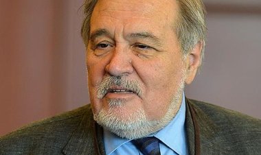 İlber Ortaylı'dan inşaat şirketlerine çağrı