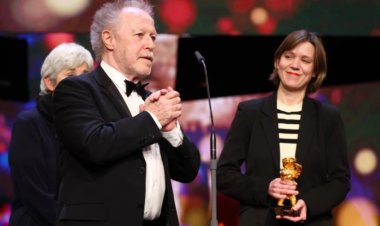 Berlin Film Festivali'nde Altın Ayı'nın sahibi "Sur L'Adamant" oldu