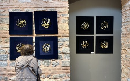 "En Güzel İsimler: Esmaü'l Hüsna" sergisi açıldı