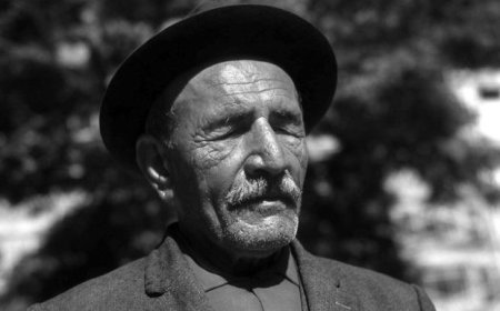 Aşık Veysel'in aile koleksiyonu AKM'de sergilenecek