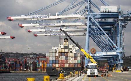 İlk çeyrekte dış ticaret açığı 34,7 milyar dolar