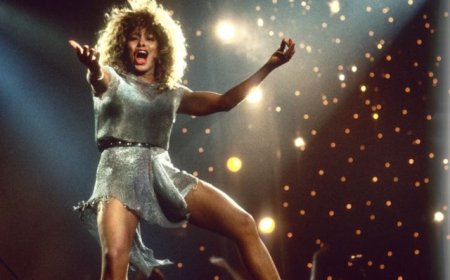 'Rock’n Roll’un Kraliçesi' Tina Turner hayatını kaybetti