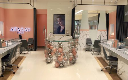 Atasay mağazaları sanatla buluştu