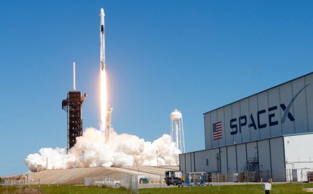 SpaceX uzaya 52 Starlink uydusu fırlattı