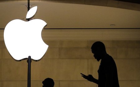 Apple’dan rekor hizmet geliri
