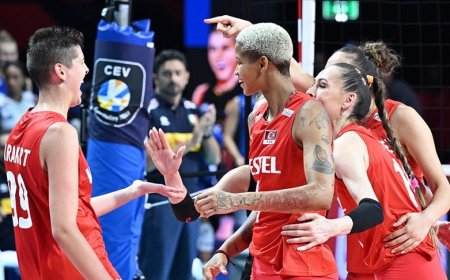 Vargas yıldızlaştı! Filenin Sultanları finalde
