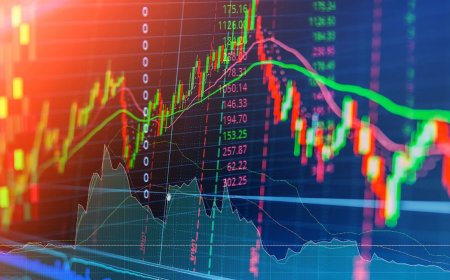 Dolar tarihinde ilk kez 28 TL'yi gördü