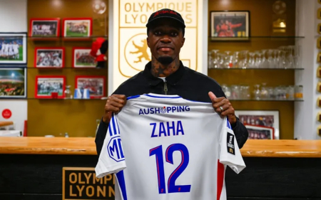 Wilfried Zaha, Olympique Lyon'la anlaştı