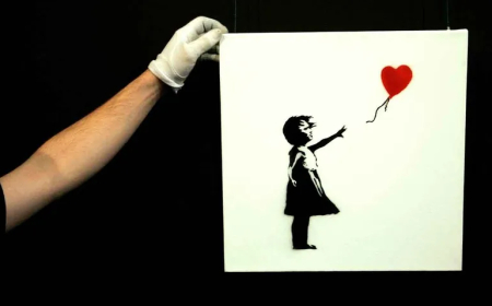 Banksy'nin sanat galerisinden çalınan 'Kırmızı Balonlu Kız'ı bulundu