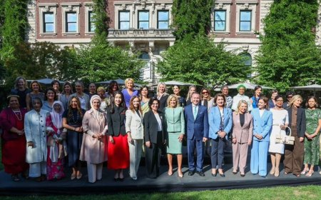 Dünya liderlerinin ve eşlerinin giyim masraflarını kim ödüyor?