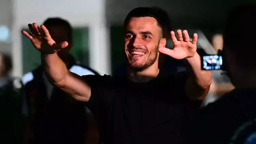 Fenerbahçe'nin yeni transferi Kostic, İstanbul'a geldi