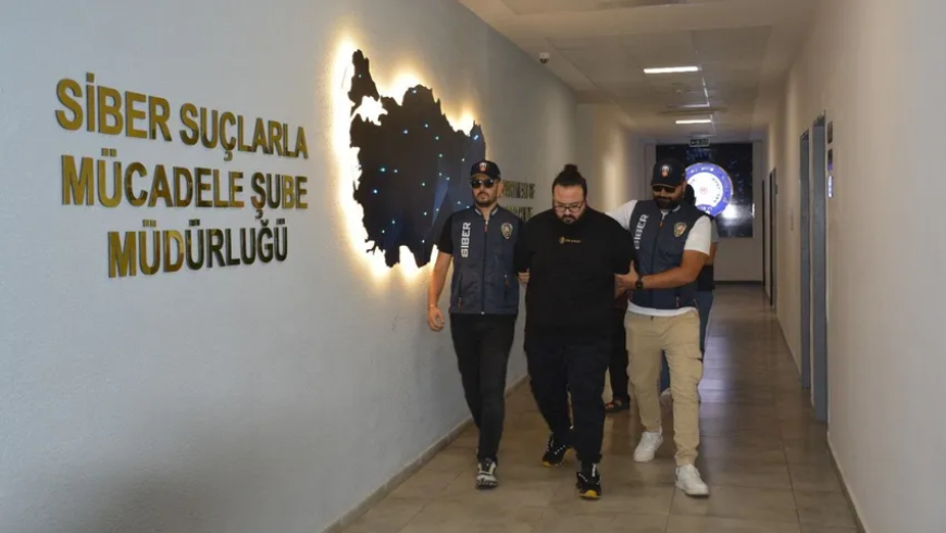 Jahrein müstehcenlik suçundan tutuklandı