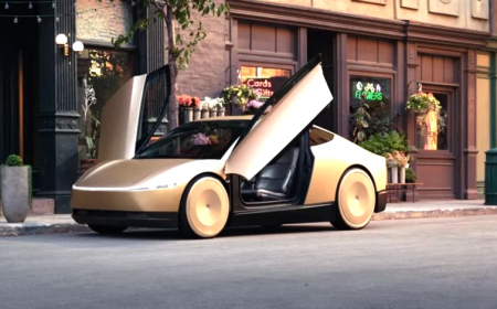 Elon Musk, robotaxi, robovan ve Optimus robotlarını tanıttı