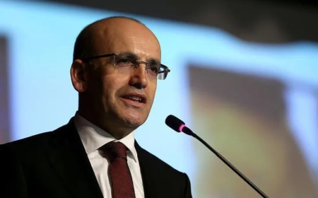 Mehmet Şimşek: Asgari ücret enflasyonun üzerinde artıyor!