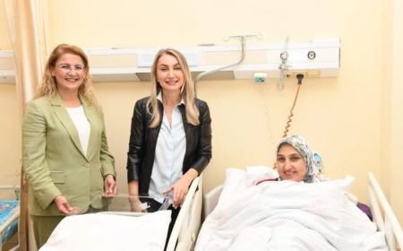 Metrobüste doğan bebeğe ulaşım, ömür boyu ücretsiz olacak