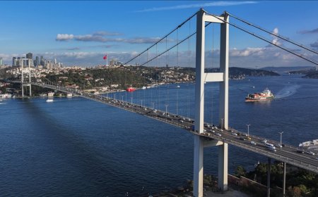 Boğaz'ın ilk gerdanlığı 51 yıldır kıtaları birbirine bağlıyor