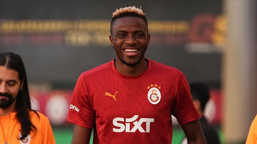 Victor Osimhen: İstanbul'da ailemle ve kızımla çok mutluyuz