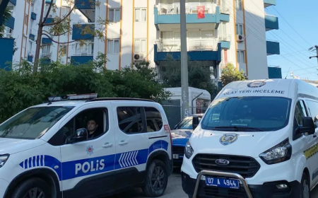 Antalya'da 3 kardeş kaldıkları dairede ölü bulundu