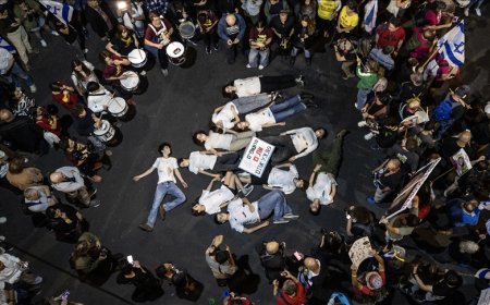 Tel Aviv'de esir takası protestoları sürüyor