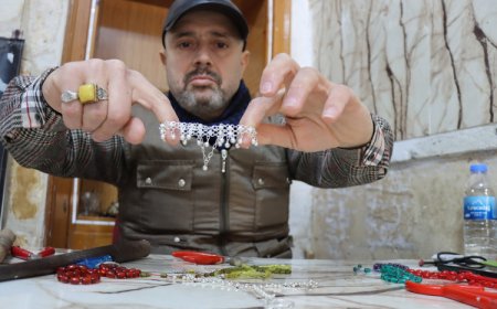 Gümüş telin ustası: Telkâri sanatını yaşatmaya çalışıyor