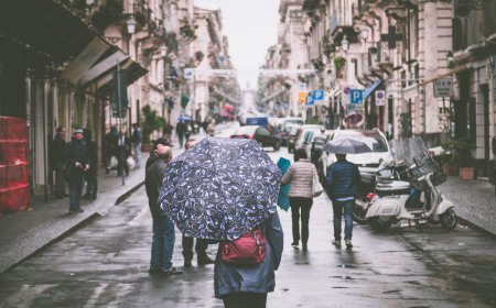 AKOM ve Meteoroloji'den İstanbul'a kuvvetli yağış uyarısı