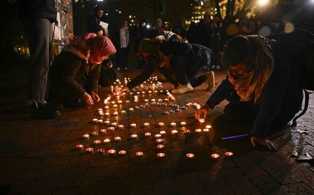 Ayşenur Ezgi için Beyaz Saray önünde anma