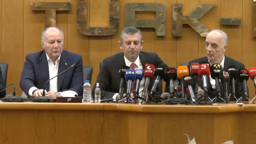 Özgür Özel, Türk-İş'i ziyaret etti: Tandoğan'da yapılacak mitingde varız